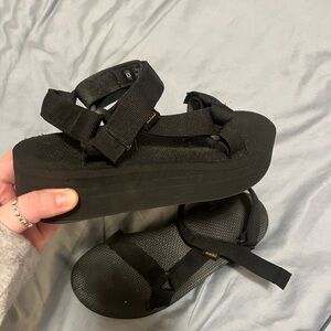 Teva Black Platform Sandals Women’s 8